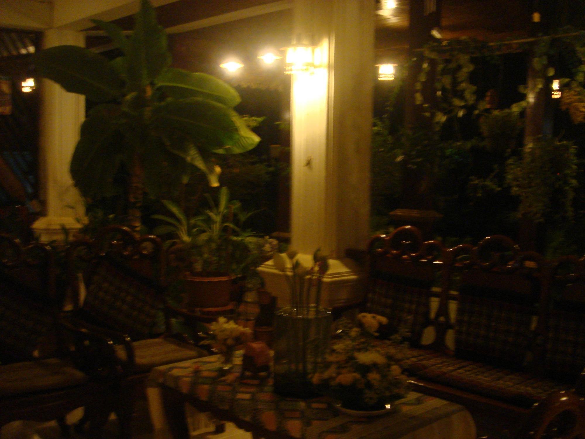 Champasak Palace Hotel Pakse Bagian luar foto