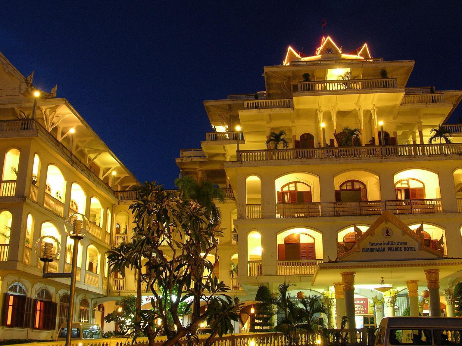 Champasak Palace Hotel Pakse Bagian luar foto