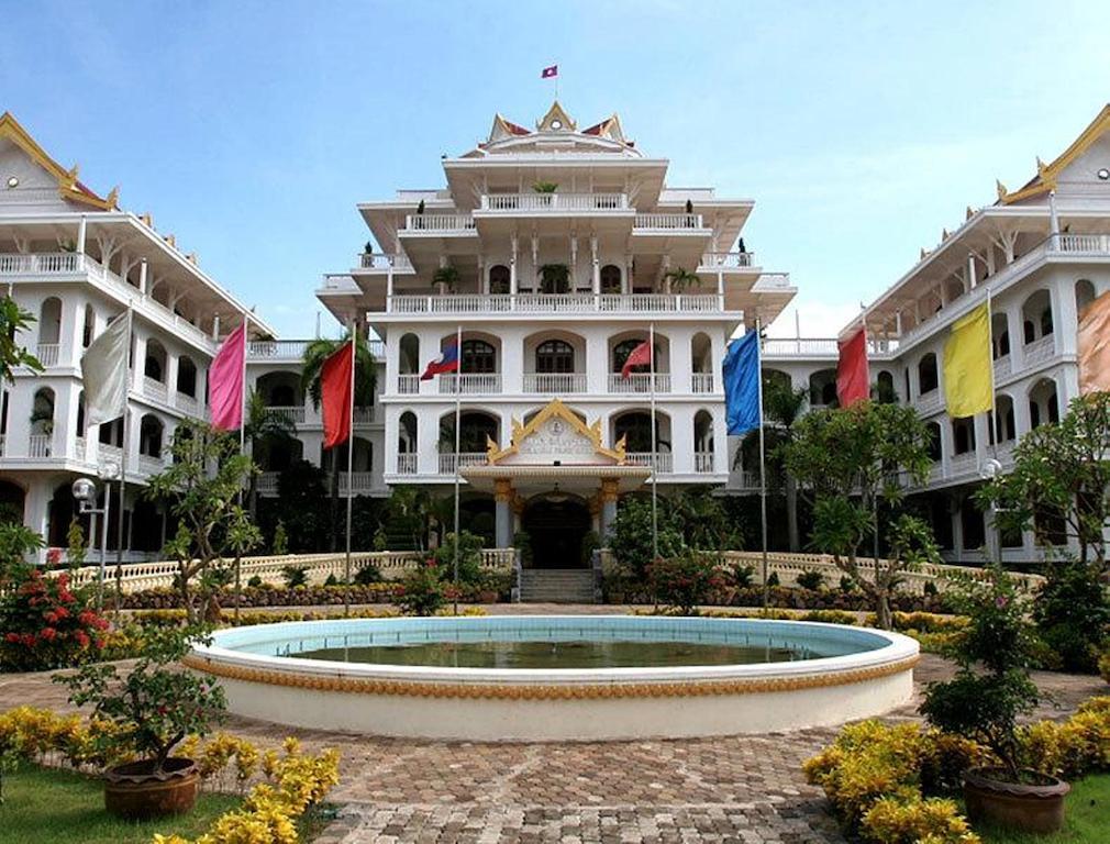 Champasak Palace Hotel Pakse Bagian luar foto
